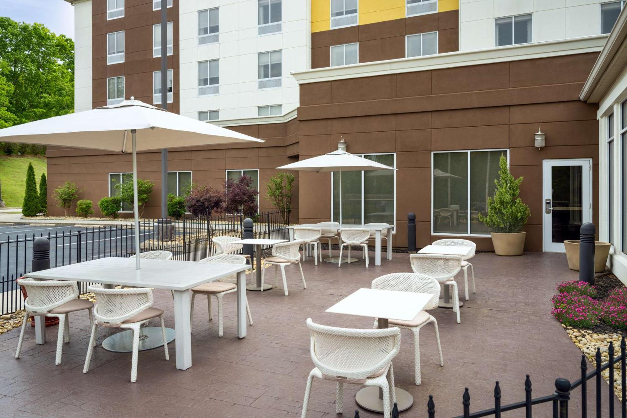 Hilton Garden Inn Huntsville South/Redstone Arsenal Exterior foto